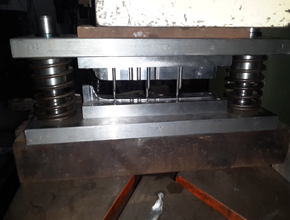 Surgical Bending Die